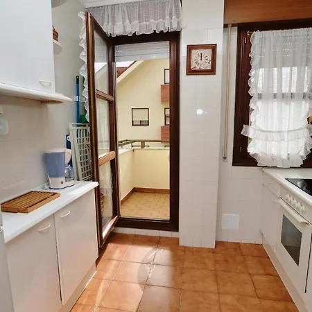 Playas De Quejo * Isla Plana