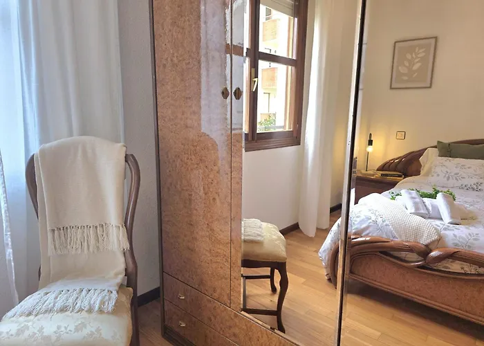 Playas De Quejo * Isla Plana